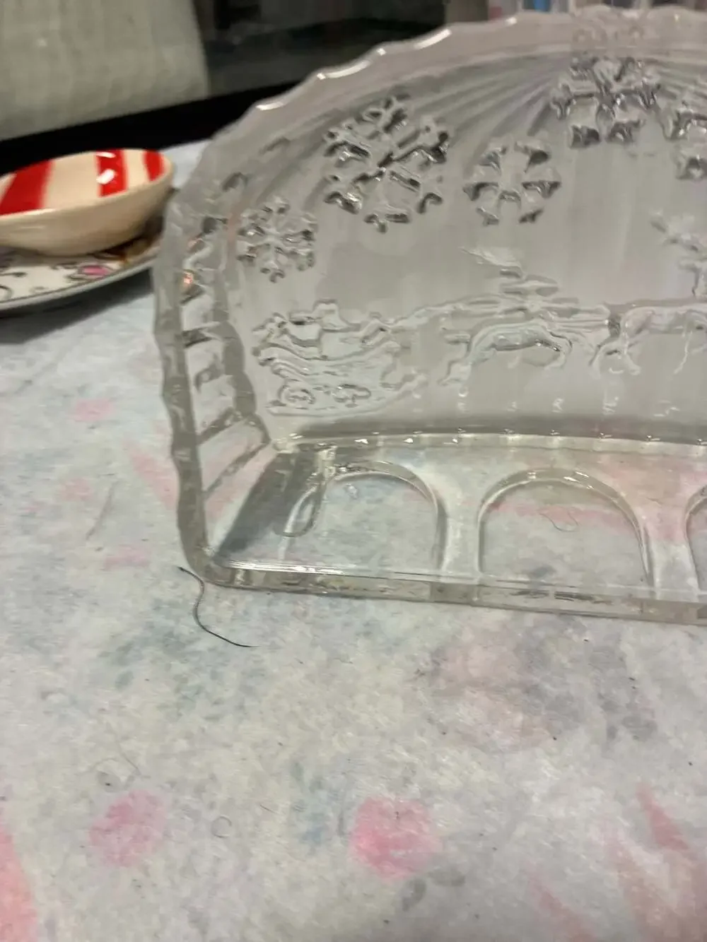 Mikasa Studio Nova Santa's Folly Frosted Glass 3 Votive Candle Holder Reindeer S